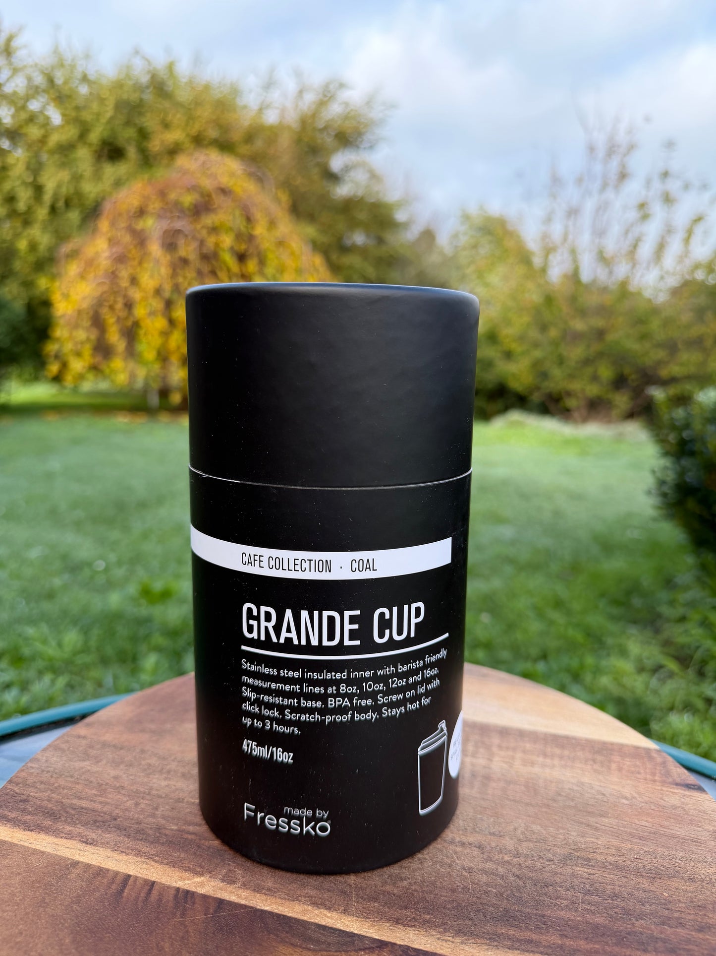 Grande Coal | Cafe Corolla x Fressko